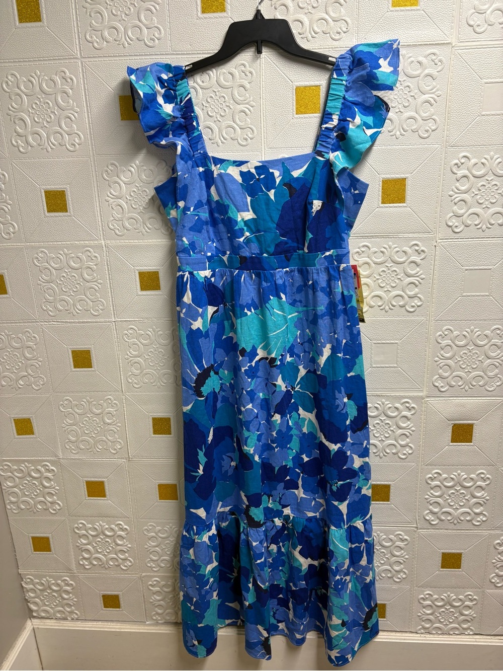 London Times Blue Floral Maxi Dress - m